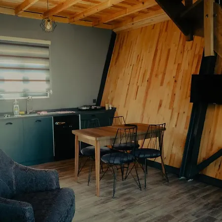 Kartepe Loft 招待所 *